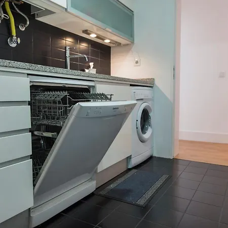 Sunny 3bdr In Graca By Lovelystay Lisboa